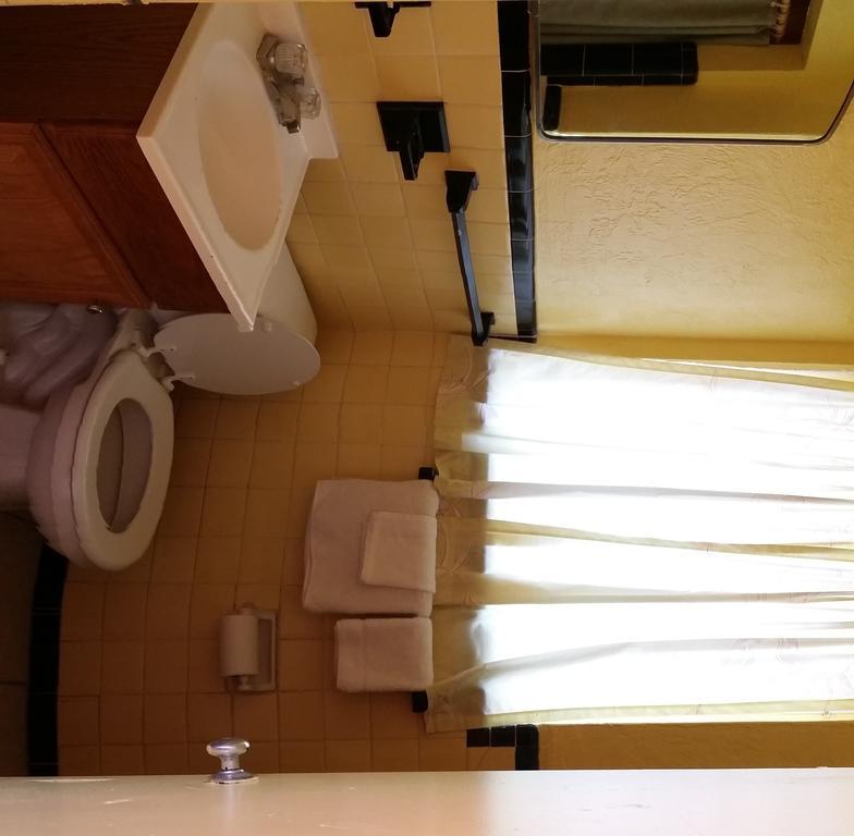 Twi Light Motel Holly Hill Экстерьер фото